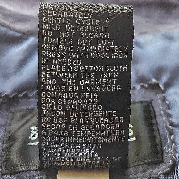 ❄️Leather Jacket in a Gorgeous Blue by Brandon Thomas - Picture 8 of 10